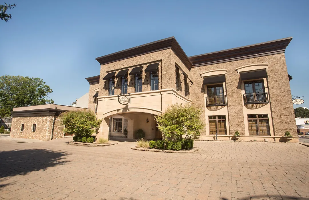 Bleckley Inn-1