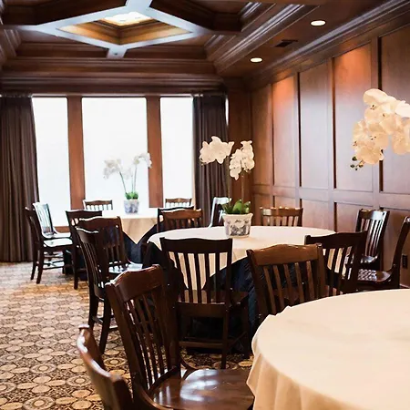 Bleckley Inn-2